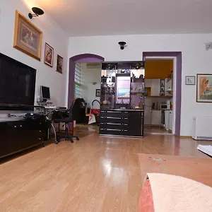 Epicenter Apartment Split