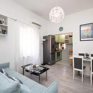 Apartment Daki's Place, Zadar