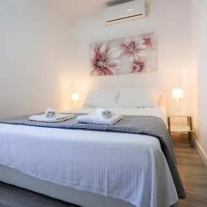 Apartment Kaya Prime Location In Old Town, Zadar