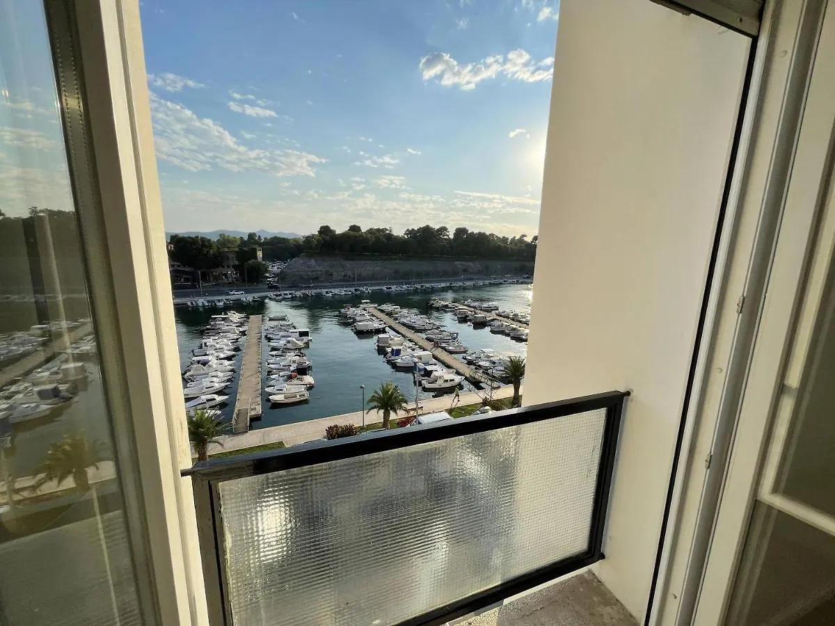 Apartment Dashing Central Oasis Zadar Croatia